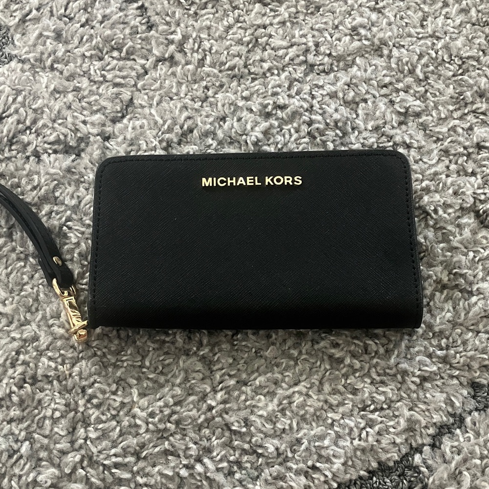 Michael Kors Black Wristlet Wallet